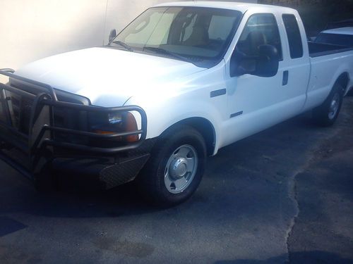 2005 ford f-250 super duty xl extended cab pickup 4-door 6.0l 1 owner low miles