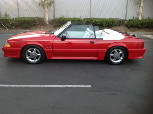 1992 ford mustang gt convertible 2-door 5.0l