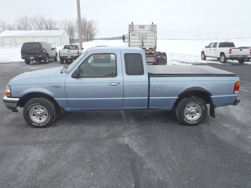 1998 ford ranger xlt extended cab pickup 2-door 4.0l