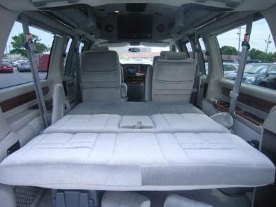 2007 GMC Savana All Wheel Drive AWD Explorer Limited SE High Top Conversion Van, image 15