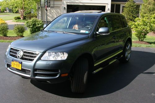 2006 Volkswagen Touareg SUV 4.2L - Perfect Condition - first owner, image 3