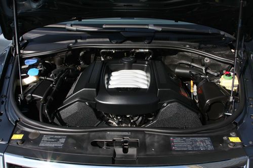 2006 Volkswagen Touareg SUV 4.2L - Perfect Condition - first owner, image 12