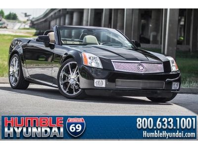 Super charged xlr-v 4.4l navigation, retractable hardtop, only 36k miles, clean