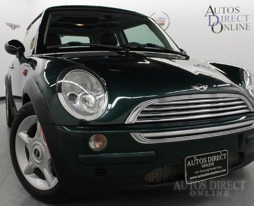 We finance 02 mini premium 5 spd leather seats pano sunroof alloy wheels cd fogs