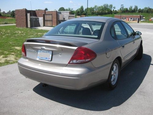 2004 ford taurus ses