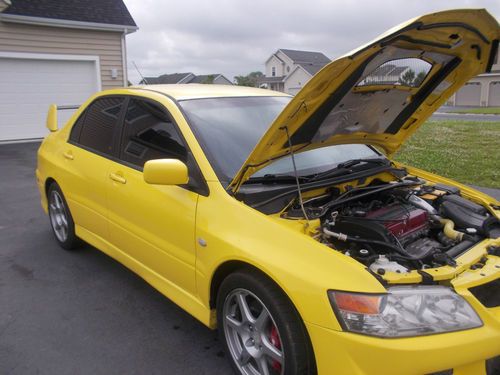 2005 mitsubishi lancer evolution sedan 4-door 2.0l