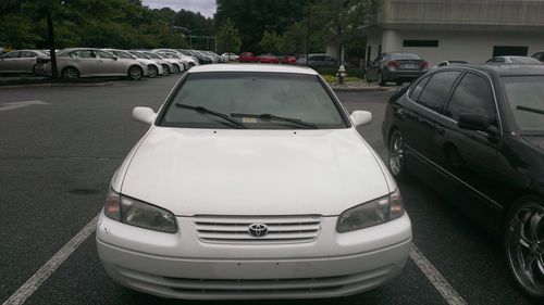 1998 toyota camry ce sedan 4-door 2.2l