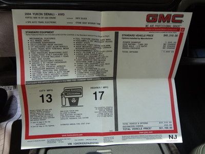 GMC YUKON DENALI AWD HEATED LEATHER SUNROOF CLEAN 3RD ROW SEATING NO RESERVE, image 2