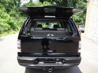 GMC YUKON DENALI AWD HEATED LEATHER SUNROOF CLEAN 3RD ROW SEATING NO RESERVE, image 49