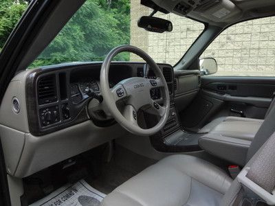 GMC YUKON DENALI AWD HEATED LEATHER SUNROOF CLEAN 3RD ROW SEATING NO RESERVE, image 66