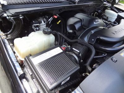 GMC YUKON DENALI AWD HEATED LEATHER SUNROOF CLEAN 3RD ROW SEATING NO RESERVE, image 77