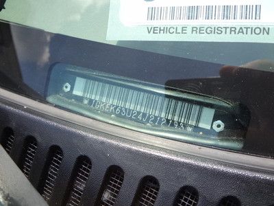 GMC YUKON DENALI AWD HEATED LEATHER SUNROOF CLEAN 3RD ROW SEATING NO RESERVE, image 81