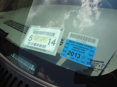 GMC YUKON DENALI AWD HEATED LEATHER SUNROOF CLEAN 3RD ROW SEATING NO RESERVE, image 82