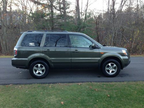 2006 honda pilot ex sport utility 4-door 3.5l, green, auto, 105k mls, one owne