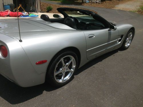 2004 Chevrolet Corvette Convertible 2-Door 5.7L, US $28,000.00, image 12