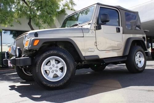 2005 jeep wrangler 2dr sport 1600 miles!!