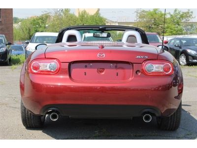 Grand Tourin Convertible 2.0L CD Rear Wheel Drive Power Steering Aluminum Wheels, US $29,000.00, image 4