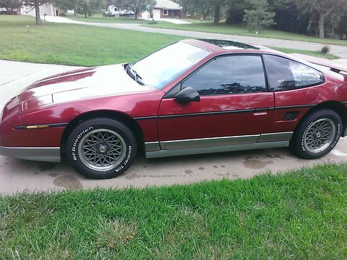 1987 pontiac fiero gt coupe 2-door 2.8l