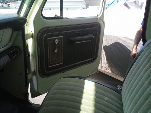 1972 Ford F250 3/4 ton Camper Special XLT Deluxe Trans and trim  Camper included, image 8