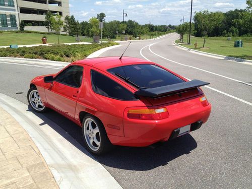 1987 porsche 928 s4 - excellent condition, beautifully maintained and immaculate