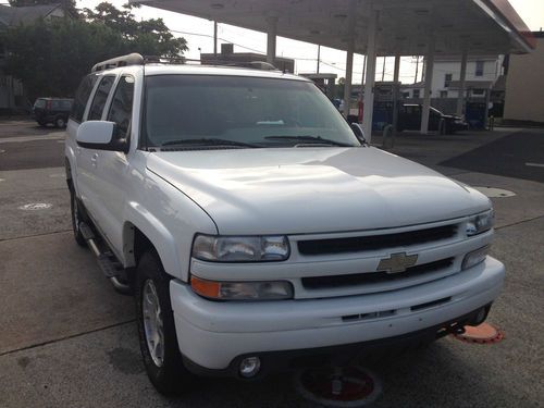 Z71! loaded! right color runs and looks great! rare! super nice!
