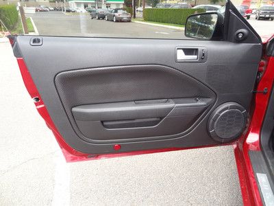 GT Premium Coupe Leather Power Seat Rear Spoiler Shaker Sound System, image 30