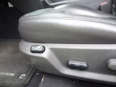 GT Premium Coupe Leather Power Seat Rear Spoiler Shaker Sound System, image 31