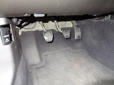 GT Premium Coupe Leather Power Seat Rear Spoiler Shaker Sound System, image 32