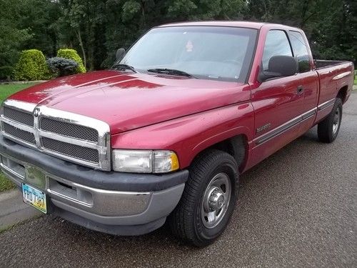 1999 dodge ram 2500 base extended cab pickup 2-door 5.9l