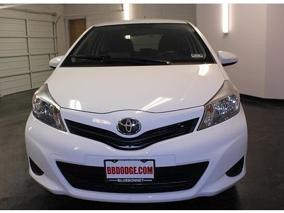 MP3 Dual Air Bags Manual Great Gas Mileage, image 4