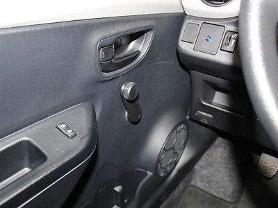 MP3 Dual Air Bags Manual Great Gas Mileage, image 18