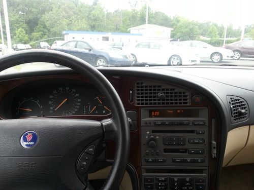 2004 Saab 9-5 Linear Wagon 4-Door 2.3L, image 10