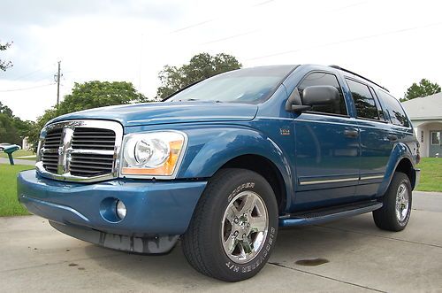 1 owner 52k mile pristine hemi-- sun-roof  dvd  limited suv- rear entertainment