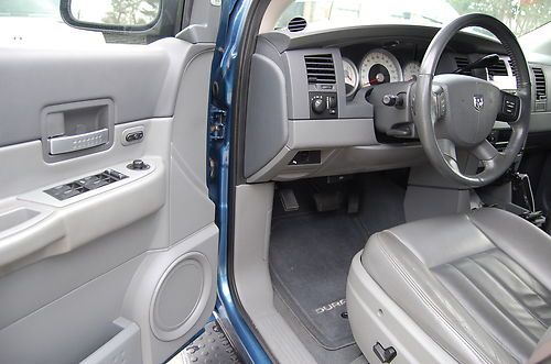 1 Owner 52K Mile Pristine HEMI-- Sun-Roof  DVD  Limited SUV- Rear Entertainment, image 17