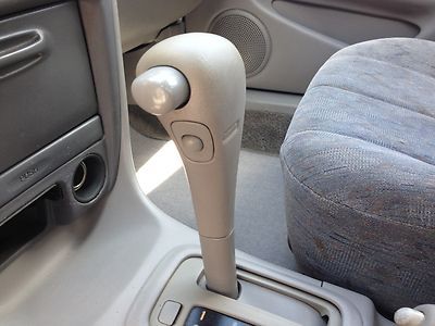 1998 TOYOTA COROLLA 4D LE AUTOMATIC, NO RESERVE, image 27