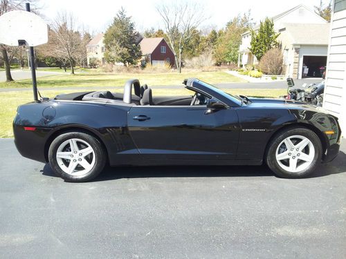 2011 chevrolet camaro lt convertible 2-door 3.6l