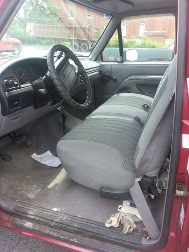 1994 Ford F-150 XL Standard Cab Pickup 2-Door 4.9L ONLY 59463 MILES!!!!!!!!!!!!!, image 3