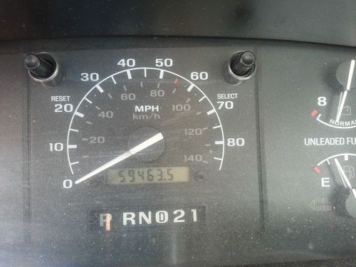 1994 Ford F-150 XL Standard Cab Pickup 2-Door 4.9L ONLY 59463 MILES!!!!!!!!!!!!!, image 4