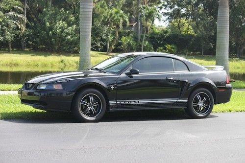 2000 ford mustang coupe 2-door 3.8l*black*67861*original miles*dvd*backup camera