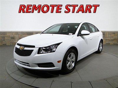 2013 cruze 1lt!  reserve is set to ensure it sells!