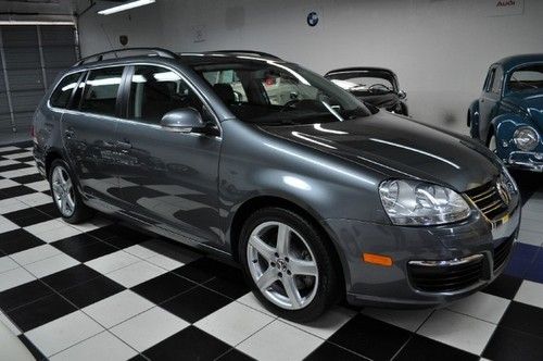 Pristine condition - panoramic roof - tdi diesel - florida garage kept !!