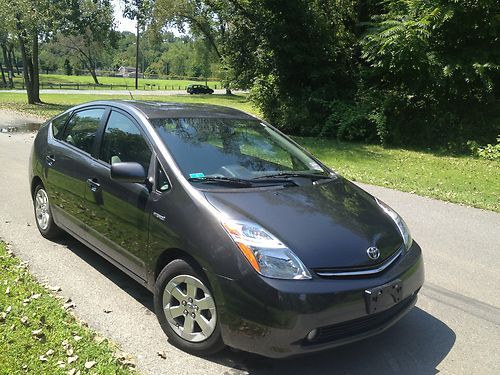 2007 toyota prius base hatchback 4-door 1.5l