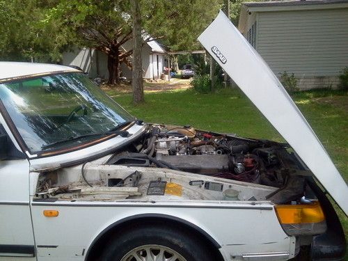 1987 saab 900 s hatchback 2-door 2.0l