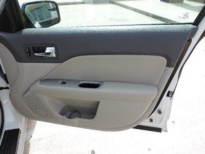 SEL 2.5L CD Front Wheel Drive Power Steering ABS 4-Wheel Disc Brakes Fog Lamps, image 18