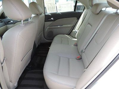 SEL 2.5L CD Front Wheel Drive Power Steering ABS 4-Wheel Disc Brakes Fog Lamps, image 23