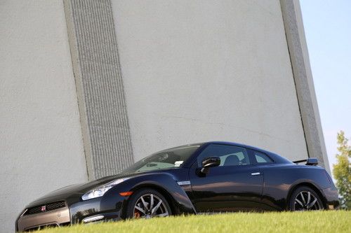2014 Nissan GT-R LIKE BRAND NEW, US $85,000.00, image 2