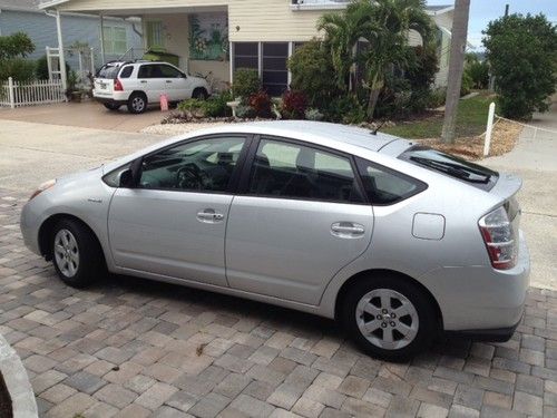 Toyota prius hybrid