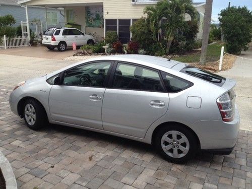 Toyota prius hybrid