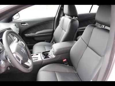 5.7L, Nav, Sunroof, Backup Camera, Heated Leather Seats, Remote Start, Bluetooth, US $34,695.00, image 11
