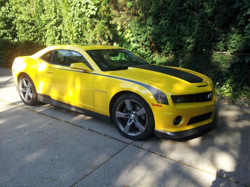 2010 chevrolet camaro ss coupe 2-door 6.2l